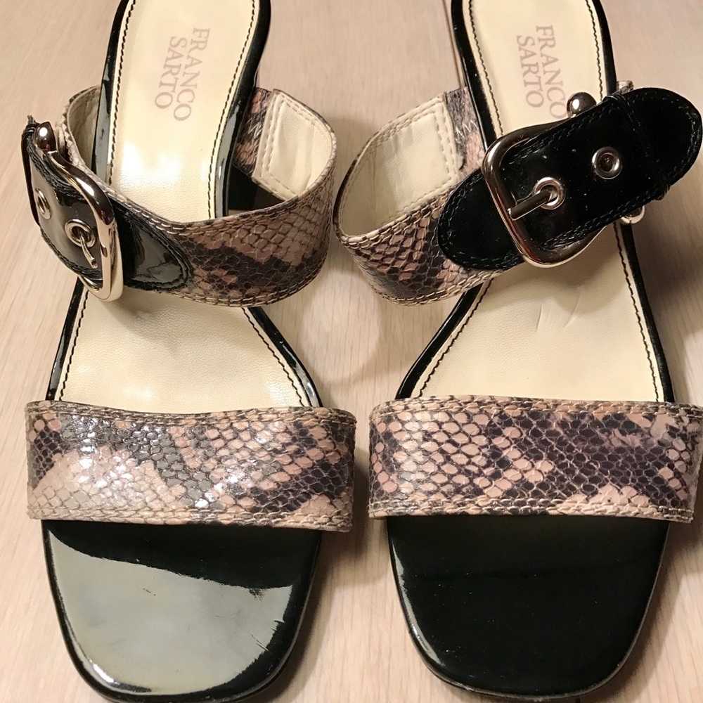 Farco Sarto Black & White snakeskin slip on heels